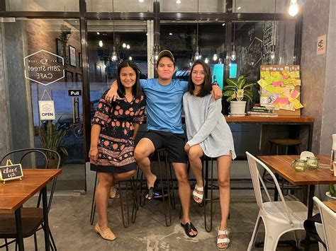 THE 10 BEST Restaurants in Mariveles (Updated May 2024).
